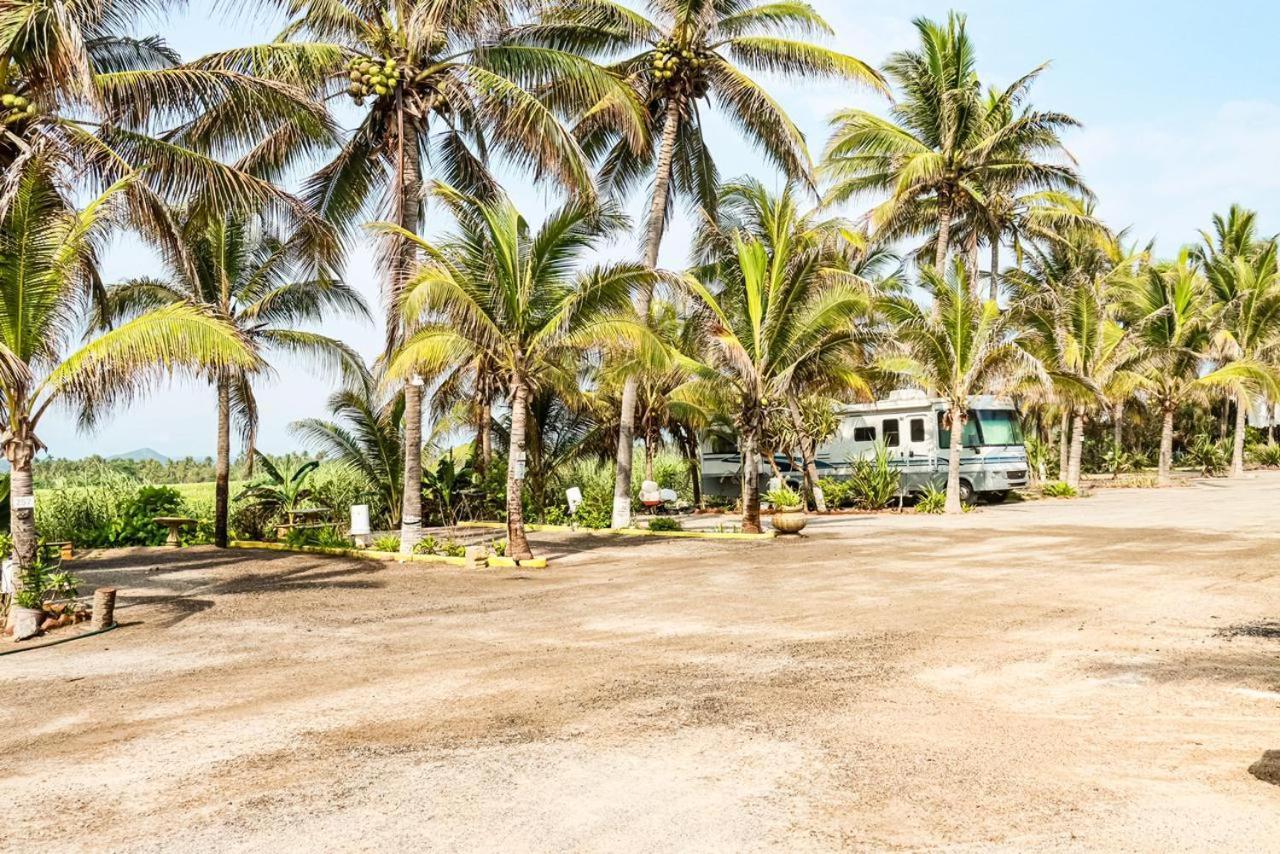 Bungalows Laguna Del Tule San Patricio Melaque Exterior photo