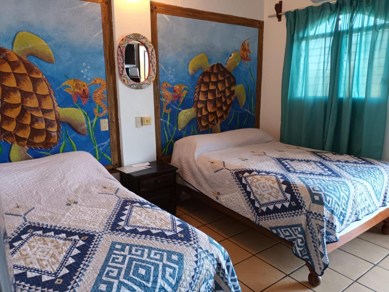 Bungalows Laguna Del Tule San Patricio Melaque Exterior photo